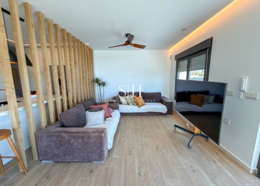 3 bedroom Villa for sale in San Fulgencio with pool garage - € 995,000 (Ref: 9689953)