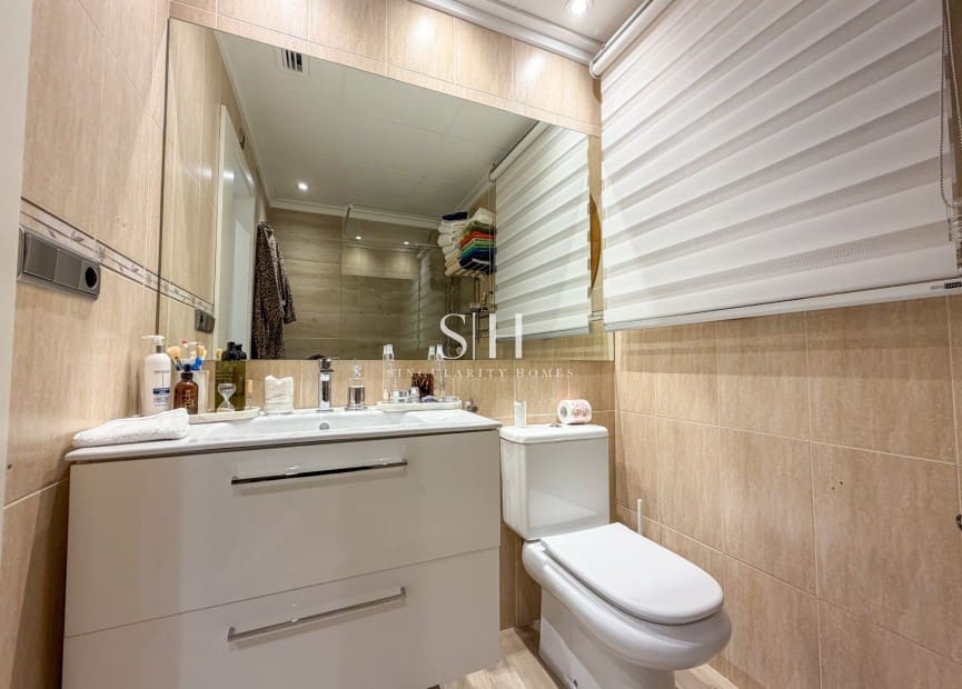 3 bedroom Villa for sale in San Fulgencio with pool garage - € 995,000 (Ref: 9689953)