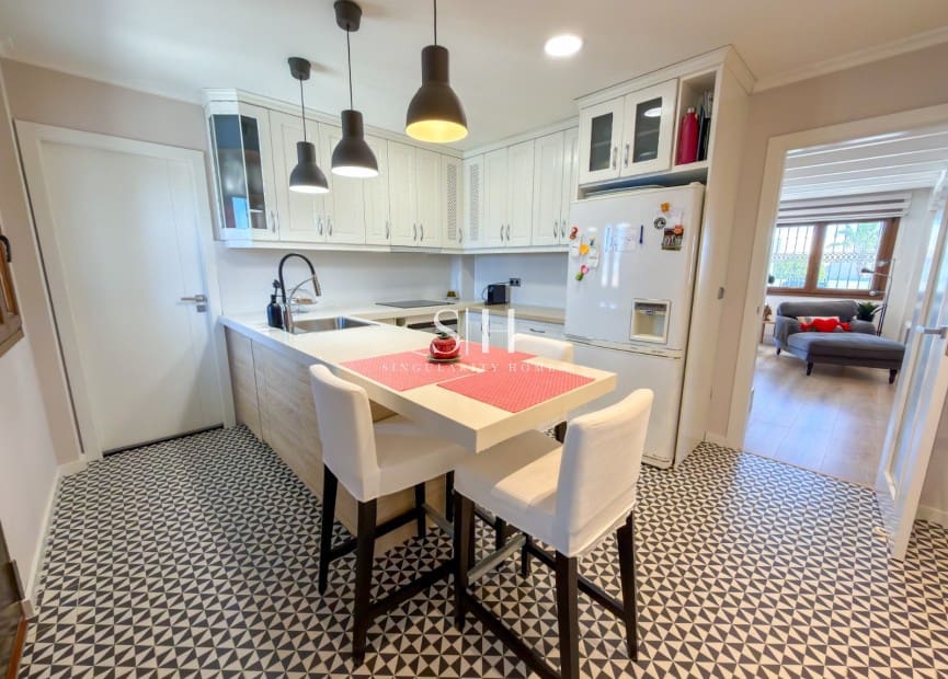 3 bedroom Villa for sale in San Fulgencio with pool garage - € 995,000 (Ref: 9689953)