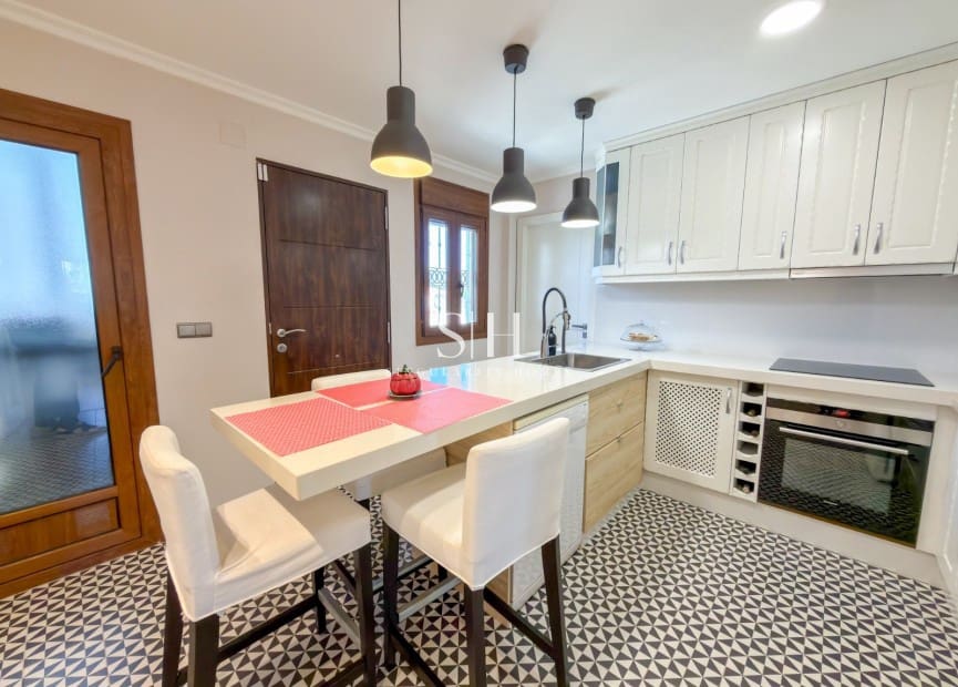 3 bedroom Villa for sale in San Fulgencio with pool garage - € 995,000 (Ref: 9689953)