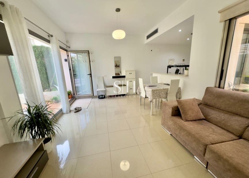 3 slaapkamer Rijtjeshuis te koop in Orihuela Costa met zwembad garage - € 375.000 (Ref: 9699912)