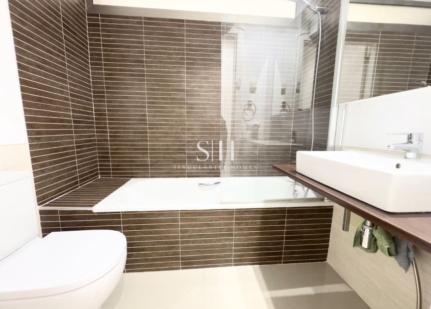 3 slaapkamer Rijtjeshuis te koop in Orihuela Costa met zwembad garage - € 375.000 (Ref: 9699912)