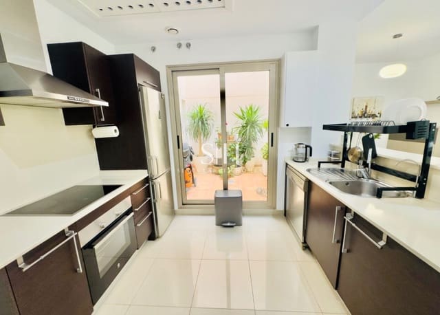 3 slaapkamer Rijtjeshuis te koop in Punta Prima, Orihuela met zwembad garage - € 375.000 (Ref: 9699912)