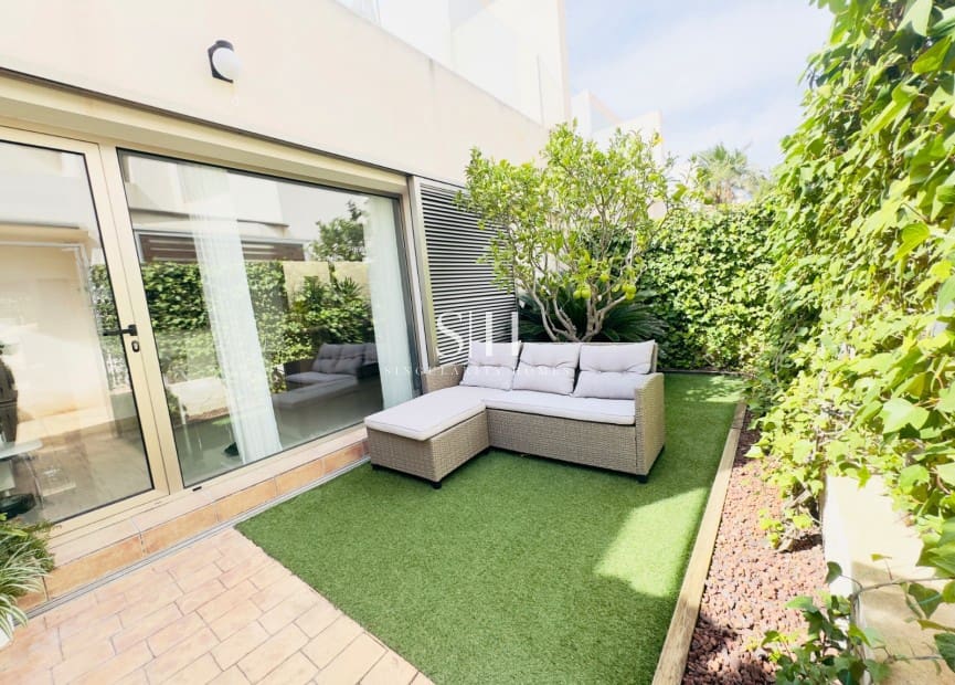 3 slaapkamer Rijtjeshuis te koop in Orihuela Costa met zwembad garage - € 375.000 (Ref: 9699912)