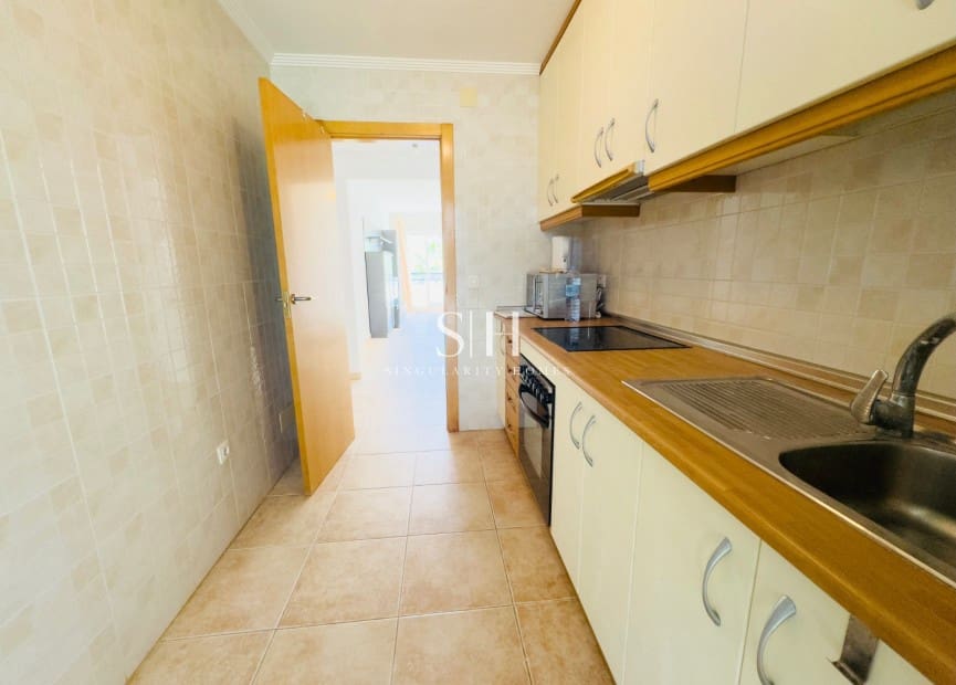 Apartamento de 2 habitaciones en La Veleta en venta con piscina garaje - 219.000 € (Ref: 9700039)