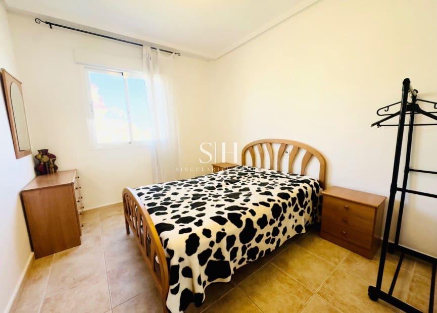 Apartamento de 2 habitaciones en La Veleta en venta con piscina garaje - 219.000 € (Ref: 9700039)