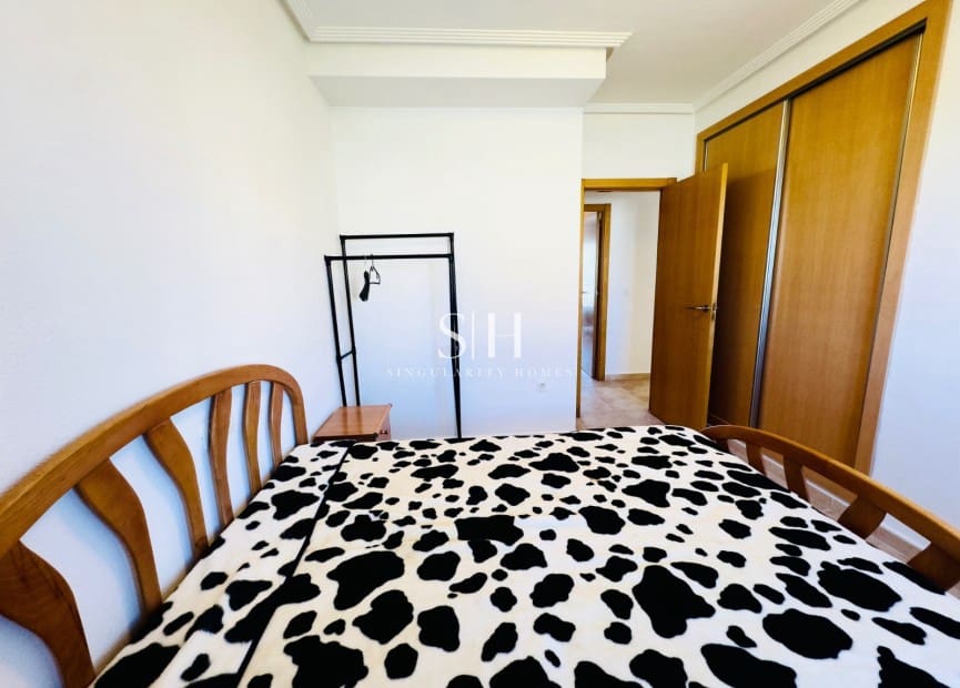 Apartamento de 2 habitaciones en La Veleta en venta con piscina garaje - 219.000 € (Ref: 9700039)