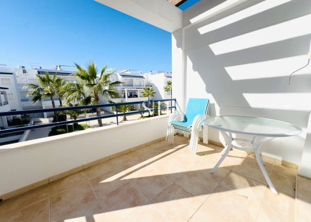 Apartamento de 2 habitaciones en La Veleta, Torrevieja en venta con piscina garaje - 219.000 € (Ref: 9700039)