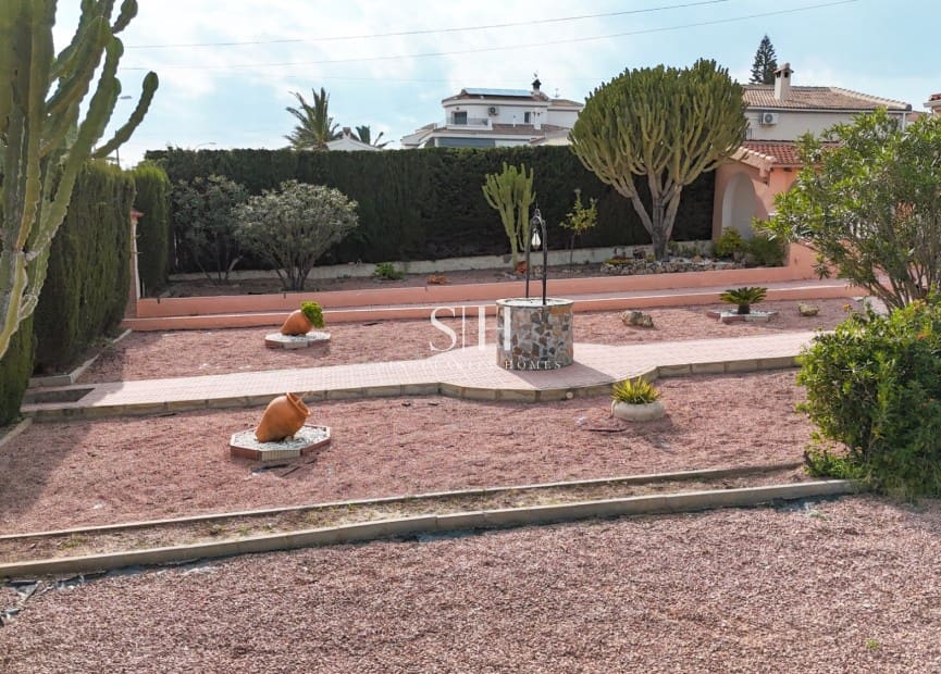 3 makuuhuone Huvila myytävänä paikassa Ciudad Quesada - 535 000 € (Ref: 9715399)