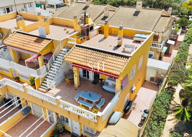 4 soverom Penthouse til salgs i Los Europeos, Torrevieja med garasje - € 289 000 (Ref: 9716487)