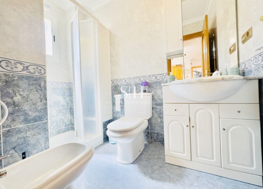 4 soverom Penthouse til salgs i La Mata med garasje - € 289 000 (Ref: 9716487)