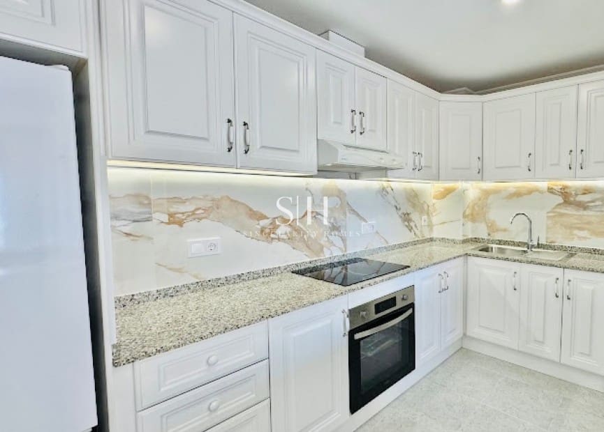 2 bedroom Apartment for sale in Campoamor with pool - € 249,000 (Ref: 9716488)