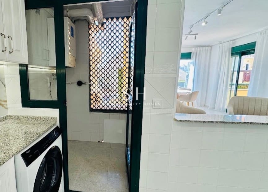 2 bedroom Apartment for sale in Campoamor with pool - € 249,000 (Ref: 9716488)