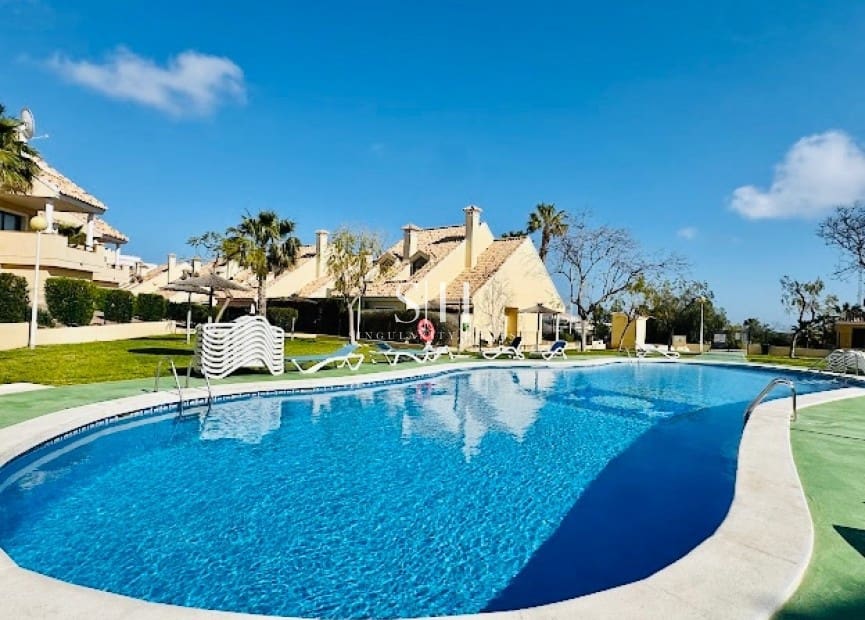 2 bedroom Apartment for sale in Campoamor with pool - € 249,000 (Ref: 9716488)