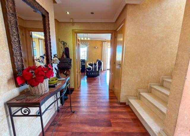 4 camera da letto Villa in vendita in Aguas Nuevas, Torrevieja con piscina garage - 499.000 € (Rif: 9749702)