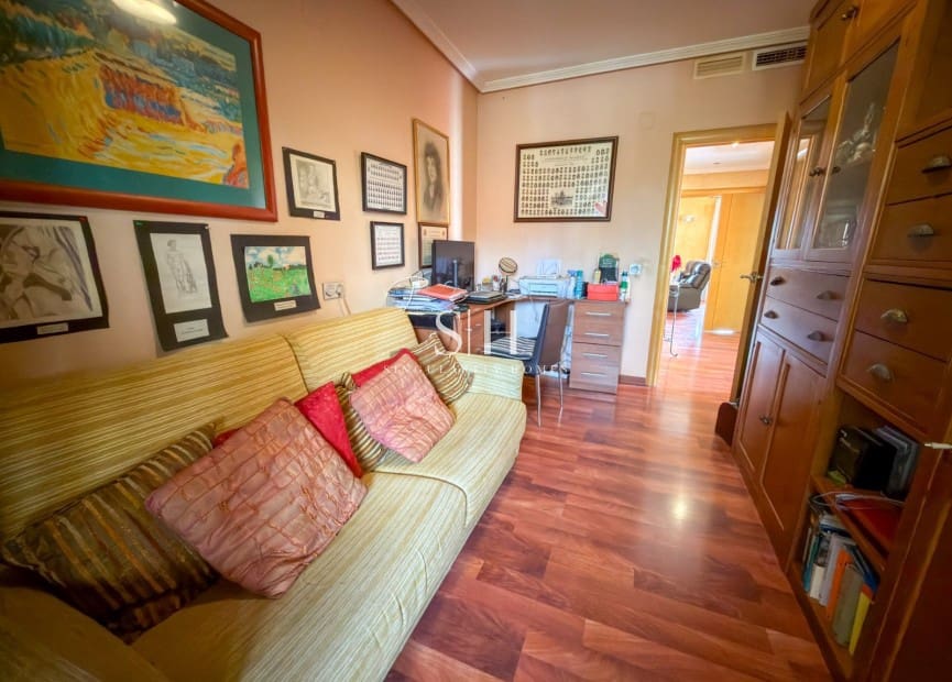 4 bedroom Villa for sale in Aguas Nuevas with pool garage - € 499,000 (Ref: 9749702)