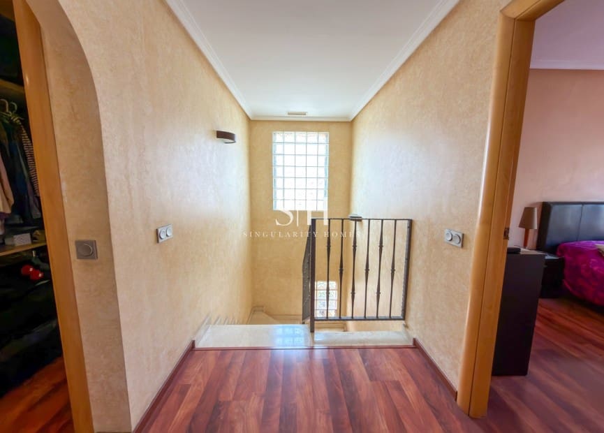 4 bedroom Villa for sale in Aguas Nuevas with pool garage - € 499,000 (Ref: 9749702)