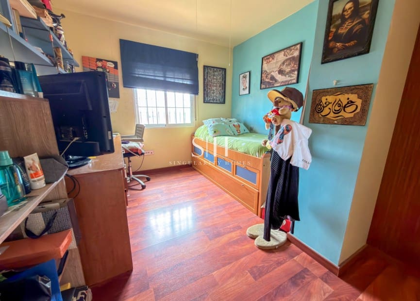 4 bedroom Villa for sale in Aguas Nuevas with pool garage - € 499,000 (Ref: 9749702)