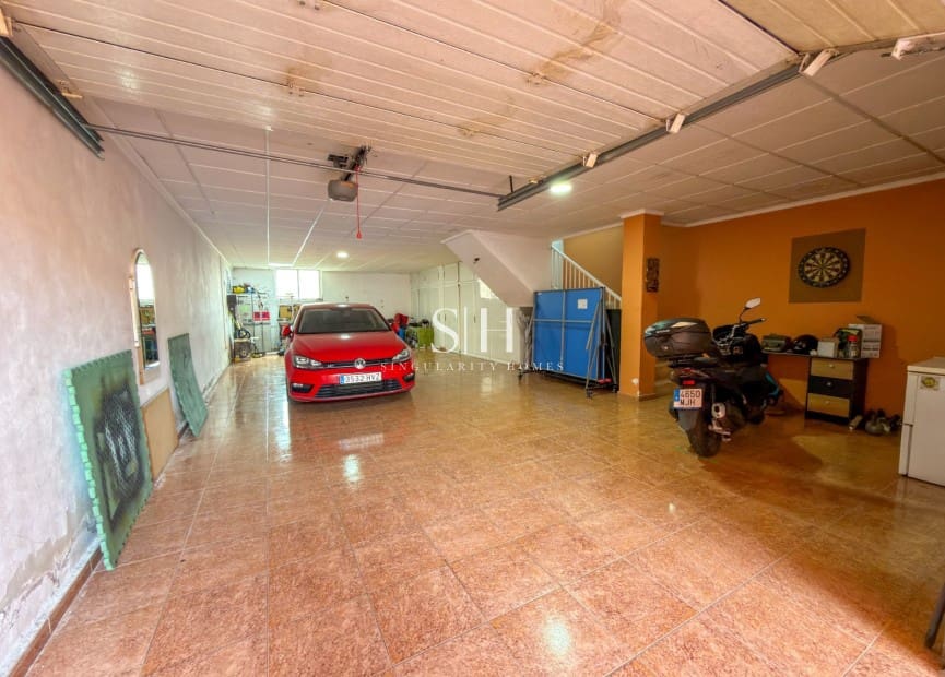 4 bedroom Villa for sale in Aguas Nuevas with pool garage - € 499,000 (Ref: 9749702)