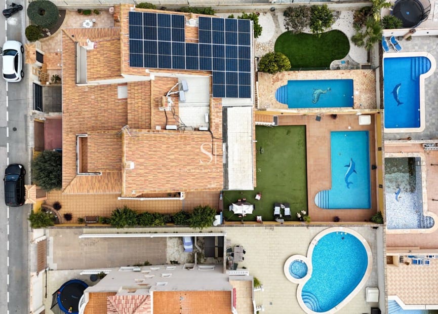 4 bedroom Villa for sale in Aguas Nuevas with pool garage - € 499,000 (Ref: 9749702)