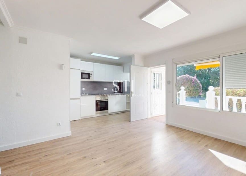 2 sypialnia Bungalow na sprzedaż w Orihuela Costa z basenem - 225 000 € (Ref: 9750283)