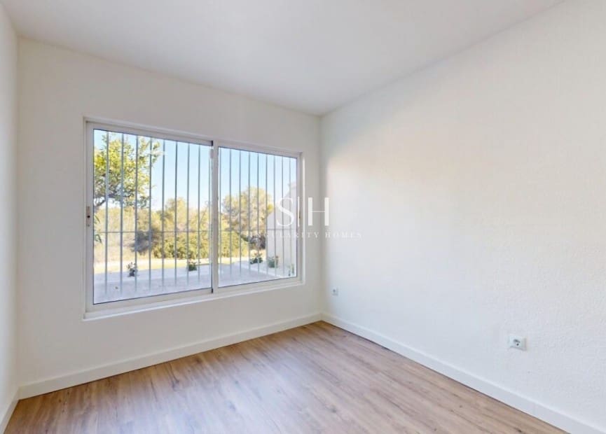 2 sypialnia Bungalow na sprzedaż w Orihuela Costa z basenem - 225 000 € (Ref: 9750283)