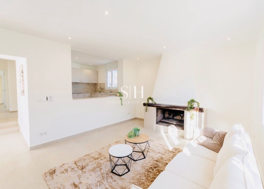 3 soverom Villa til salgs i Torrevieja med svømmebasseng - € 499 000 (Ref: 9786778)