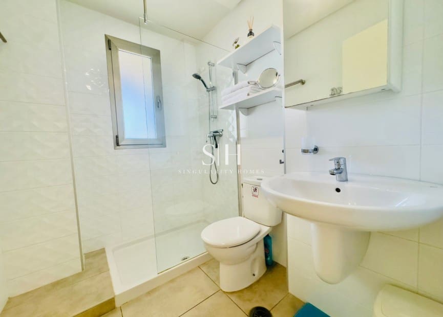 2 slaapkamer Appartement te koop in Los Dolses met zwembad garage - € 220.000 (Ref: 9787588)