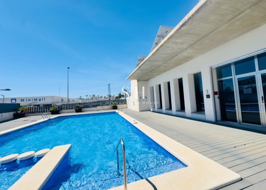 2 slaapkamer Appartement te koop in Los Dolses met zwembad garage - € 220.000 (Ref: 9787588)