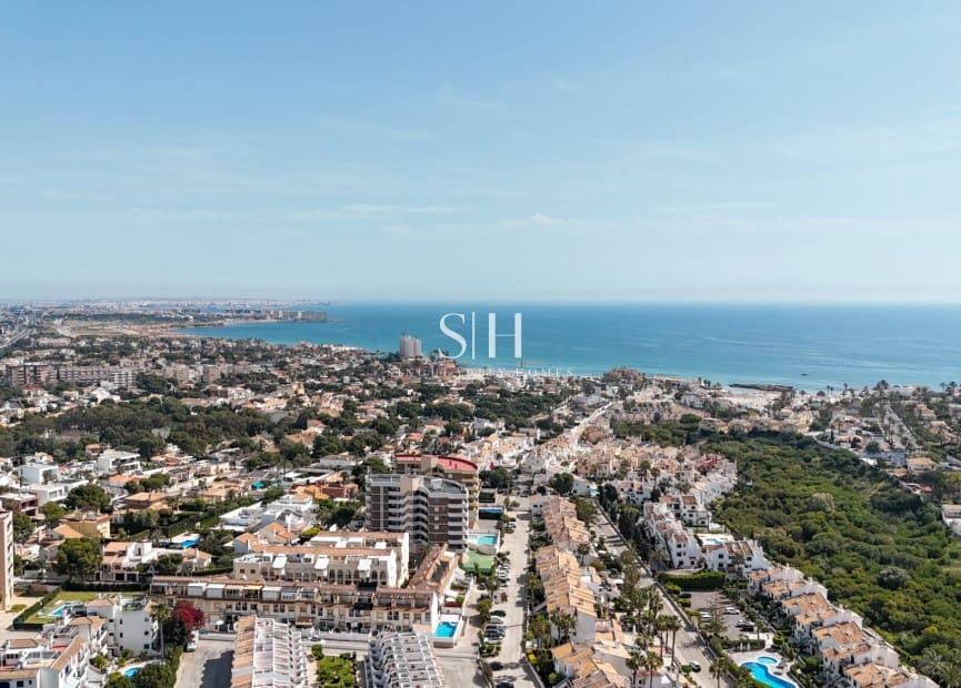 2 quarto Apartamento para venda em Cabo Roig com piscina - 205 000 € (Ref: 9793726)