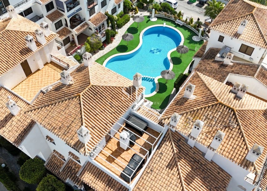 2 quarto Apartamento para venda em Cabo Roig com piscina - 205 000 € (Ref: 9793726)