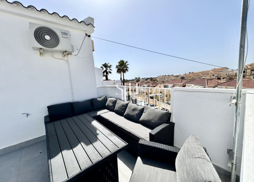 5 makuuhuone Huvila myytävänä paikassa Orihuela Costa - 459 000 € (Ref: 9804008)