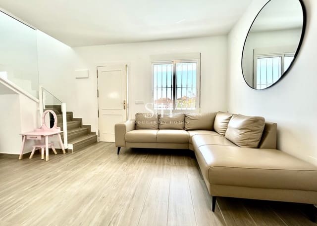 5 makuuhuone Huvila myytävänä paikassa Villamartin, Orihuela - 459 000 € (Ref: 9804008)