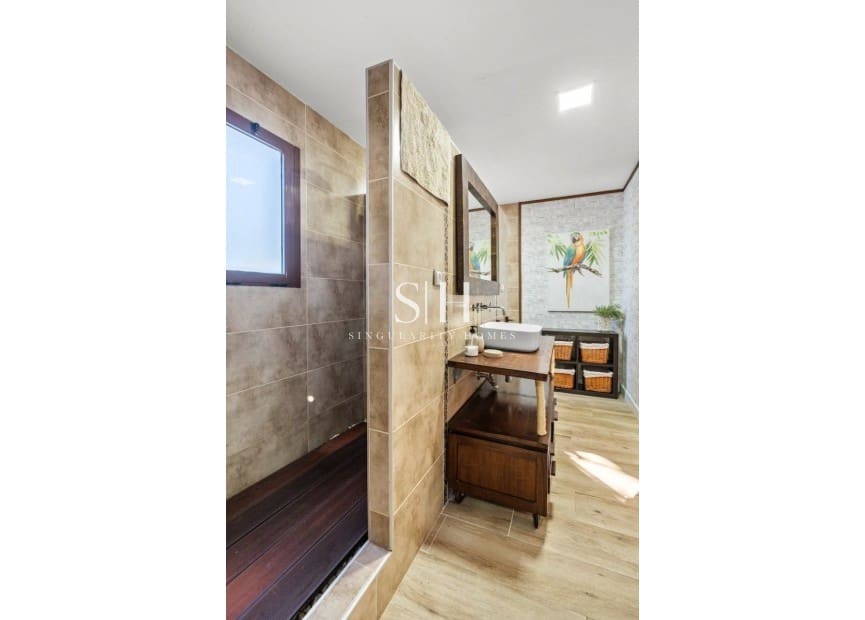 4 chambre Villa/Maison à vendre à Santa Pola avec piscine - 799 000 € (Ref: 9804012)