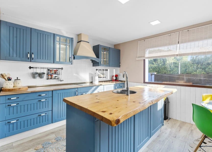 4 chambre Villa/Maison à vendre à Santa Pola avec piscine - 799 000 € (Ref: 9804012)