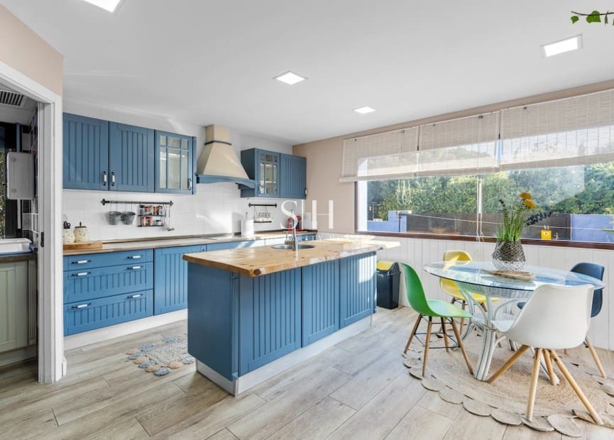 4 chambre Villa/Maison à vendre à Santa Pola avec piscine - 799 000 € (Ref: 9804012)