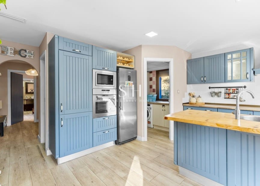 4 chambre Villa/Maison à vendre à Santa Pola avec piscine - 799 000 € (Ref: 9804012)