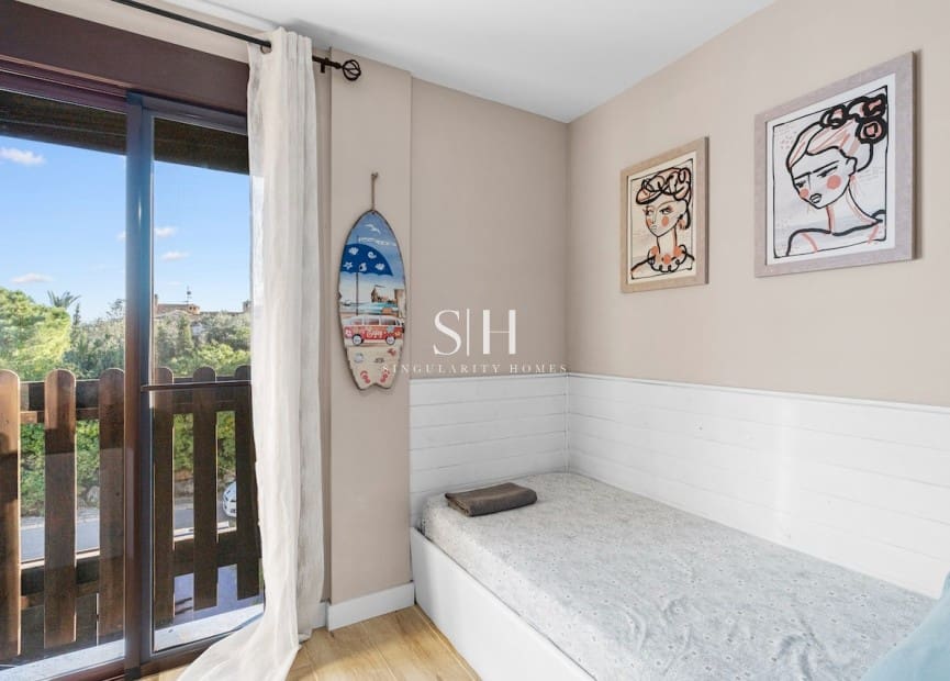 4 chambre Villa/Maison à vendre à Santa Pola avec piscine - 799 000 € (Ref: 9804012)