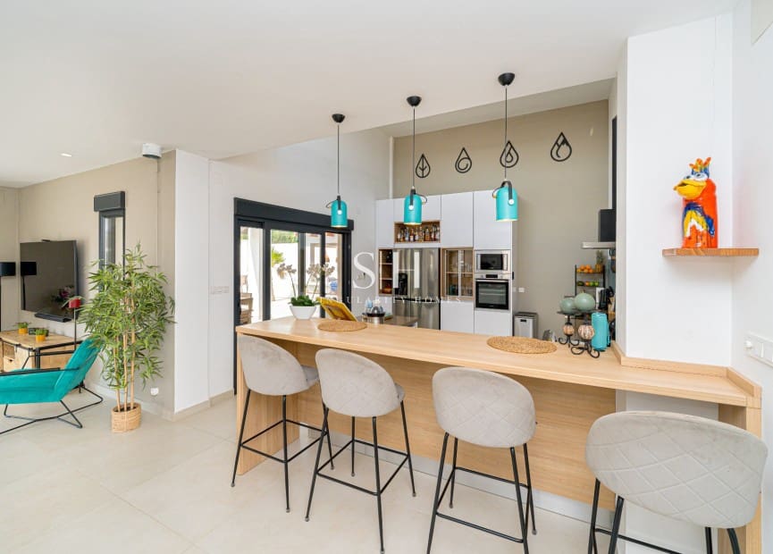 5 soverom Villa til salgs i San Fulgencio med svømmebasseng - € 795 000 (Ref: 9804013)