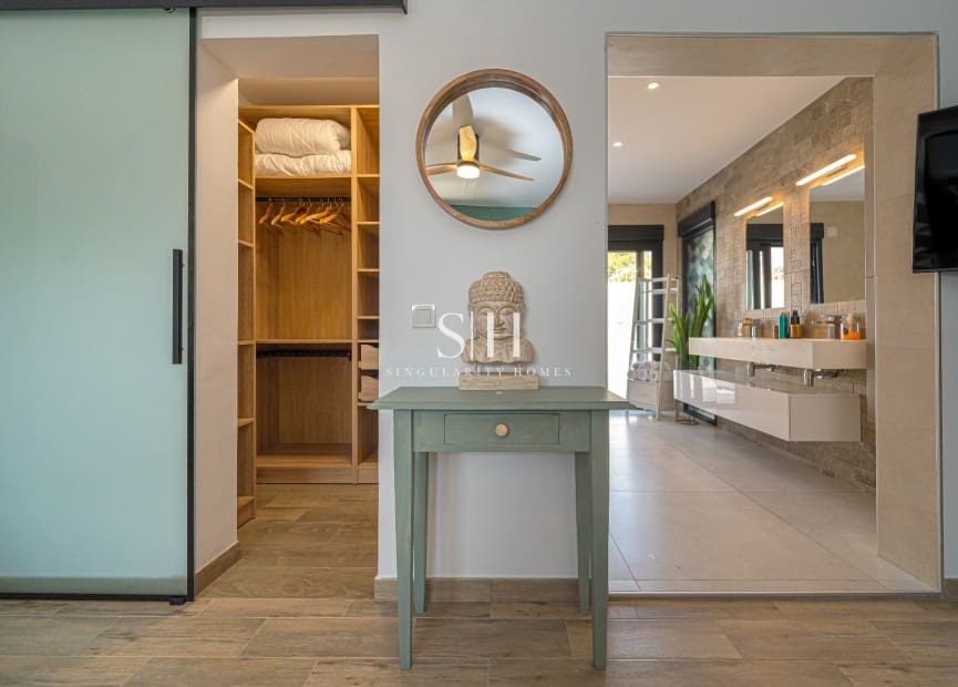 5 soverom Villa til salgs i San Fulgencio med svømmebasseng - € 795 000 (Ref: 9804013)