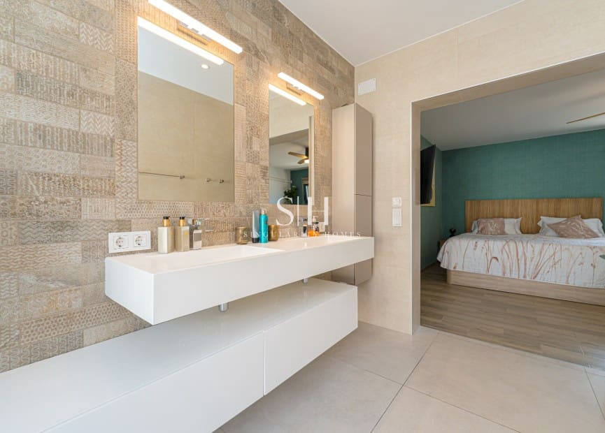 5 soverom Villa til salgs i San Fulgencio med svømmebasseng - € 795 000 (Ref: 9804013)