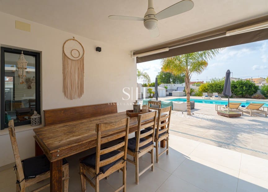 5 soverom Villa til salgs i San Fulgencio med svømmebasseng - € 795 000 (Ref: 9804013)