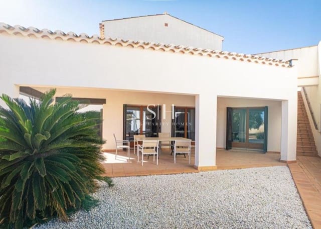 Chalet de 5 habitaciones en El Valle Golf Resort, Murcia ciudad en venta con piscina - 750.000 € (Ref: 9804015)