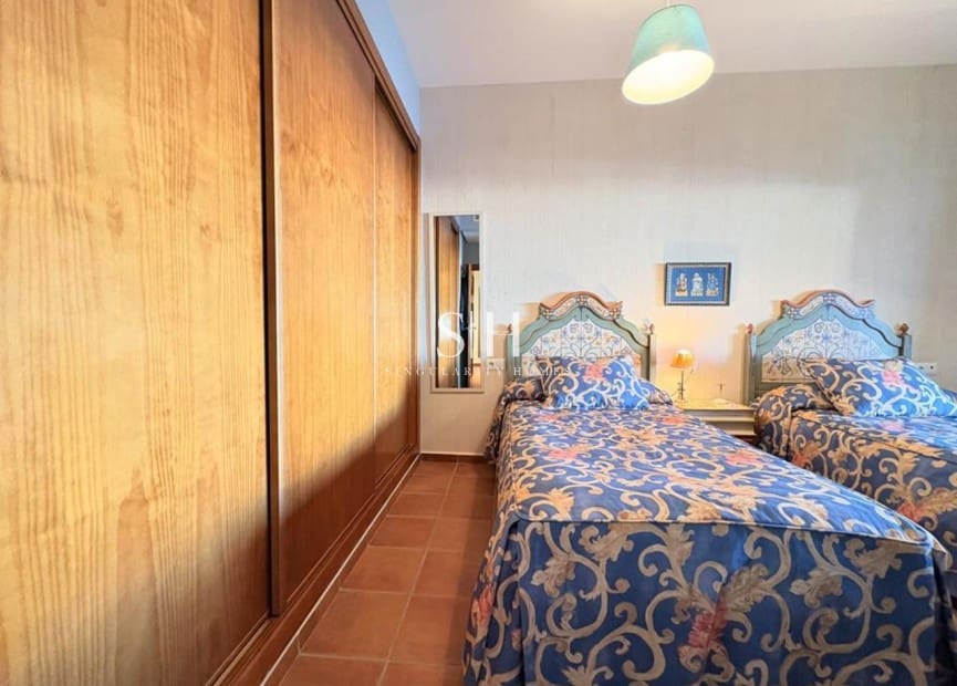 3 soveværelse Villa til salg i El Valle Golf Resort med swimmingpool - € 750.000 (Ref: 9804016)