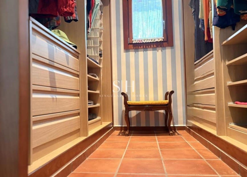 3 soveværelse Villa til salg i El Valle Golf Resort med swimmingpool - € 750.000 (Ref: 9804016)