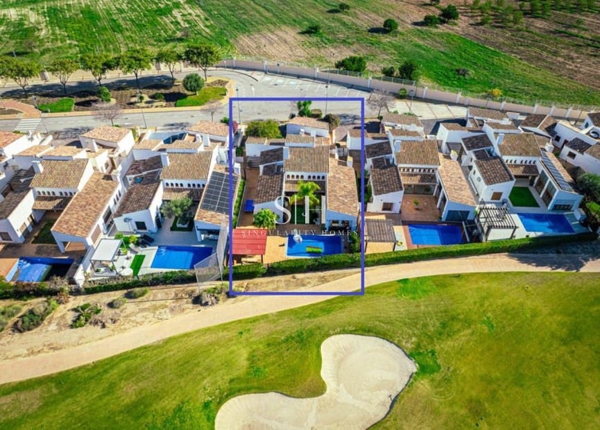 3 soveværelse Villa til salg i El Valle Golf Resort med swimmingpool - € 750.000 (Ref: 9804016)