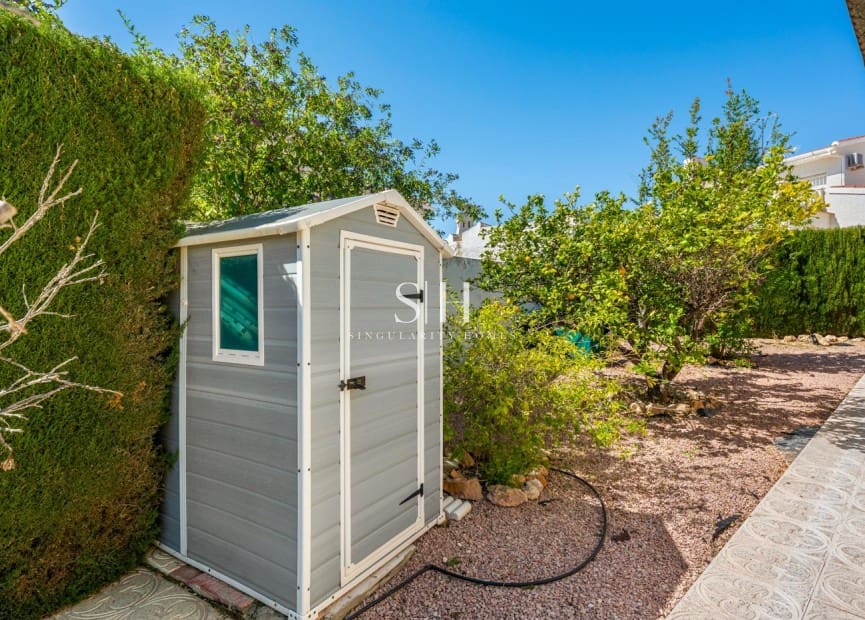 2 soverom Villa til salgs i Ciudad Quesada med svømmebasseng - € 345 000 (Ref: 9804018)