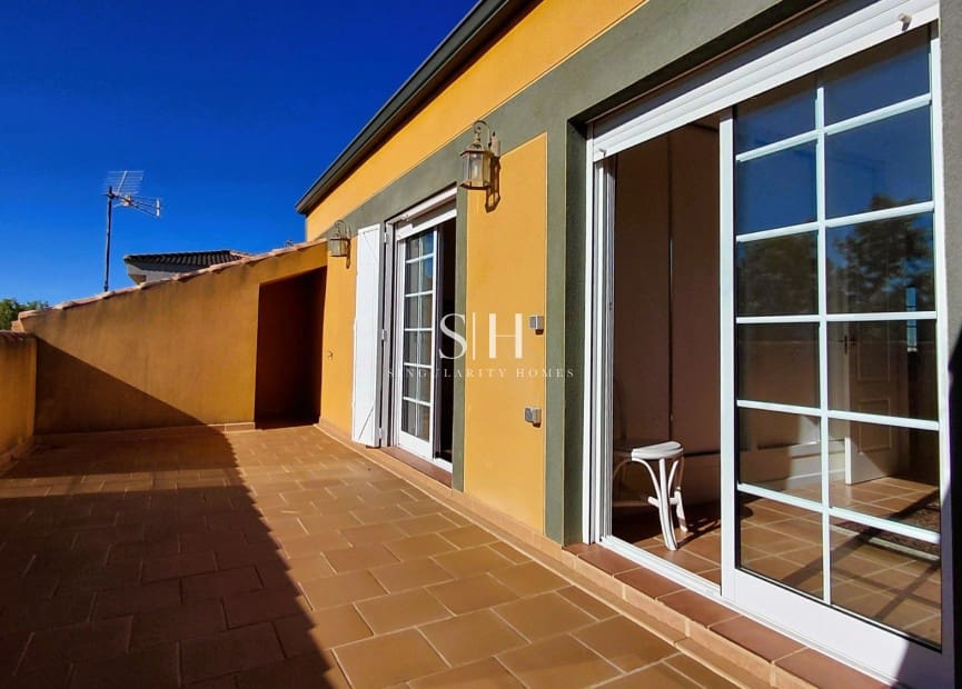 6 slaapkamer Villa te koop in La Marina met zwembad - € 620.000 (Ref: 9804019)