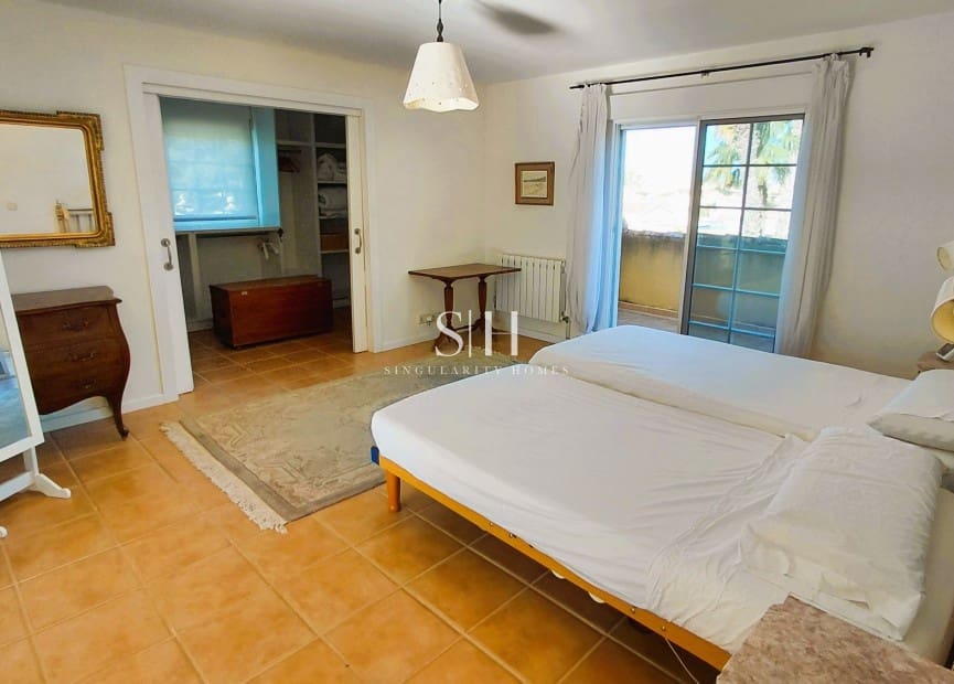 6 slaapkamer Villa te koop in La Marina met zwembad - € 620.000 (Ref: 9804019)