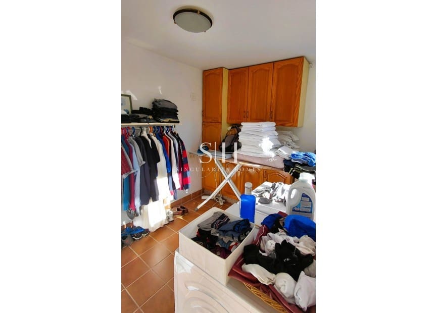 6 slaapkamer Villa te koop in La Marina met zwembad - € 620.000 (Ref: 9804019)